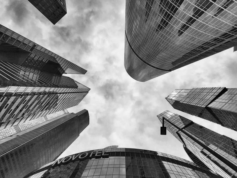 стеклянные колоссы