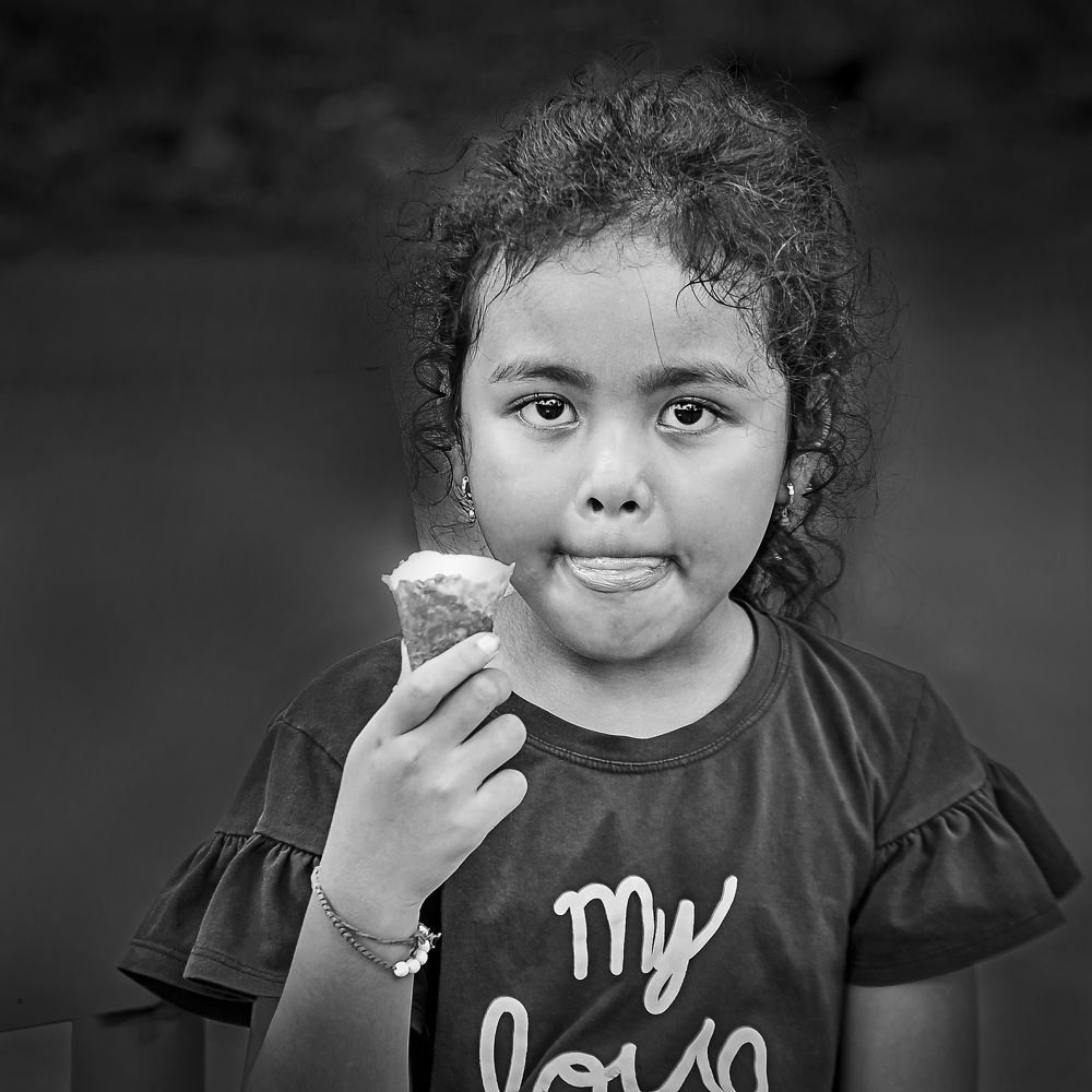 Photograph by Nguyễn Dương