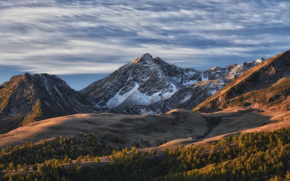 Осенним утром в горах