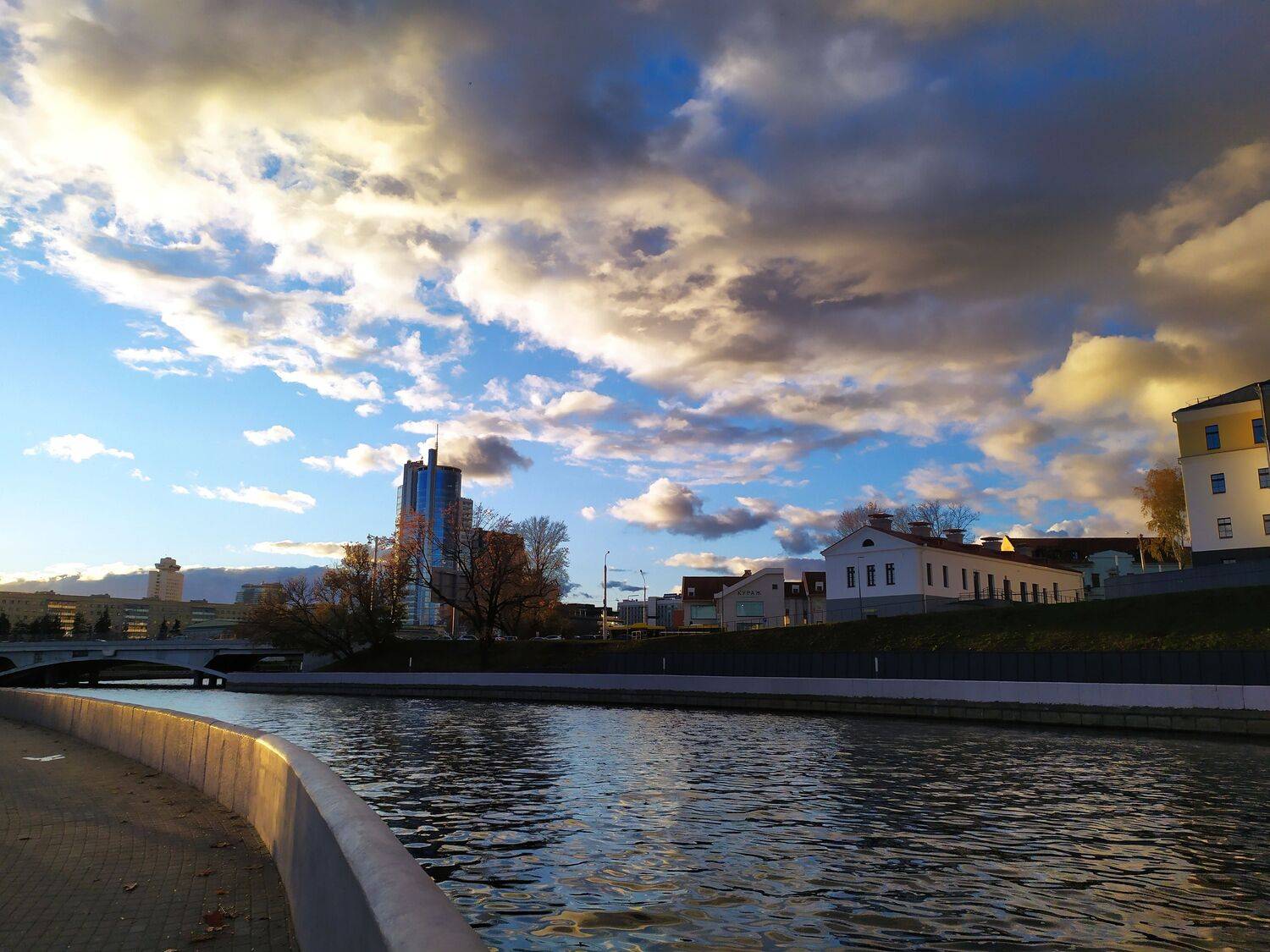 Photo #9707885