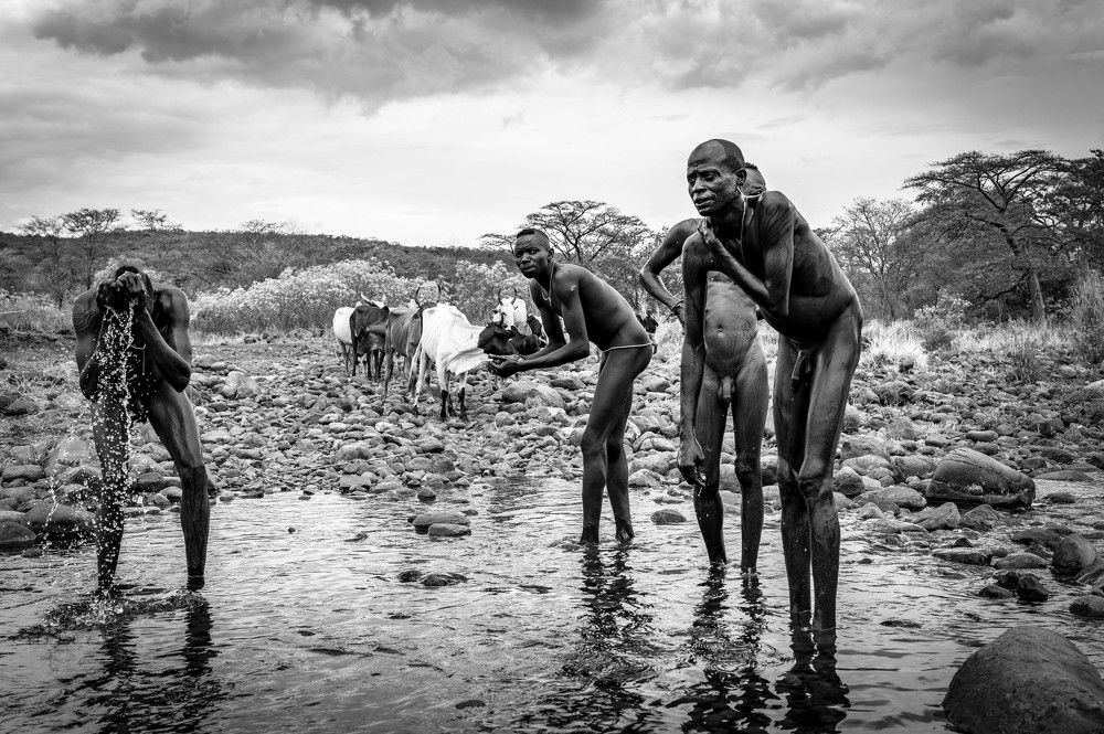 Washing in the river, Surma Tribe | Ethiopia