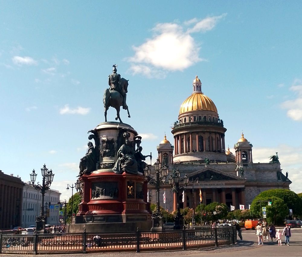 Фотография автора Наталья Бруёк