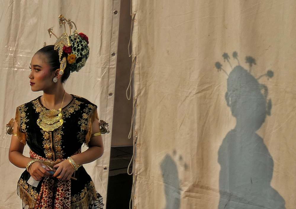 A Jaipong Dancer