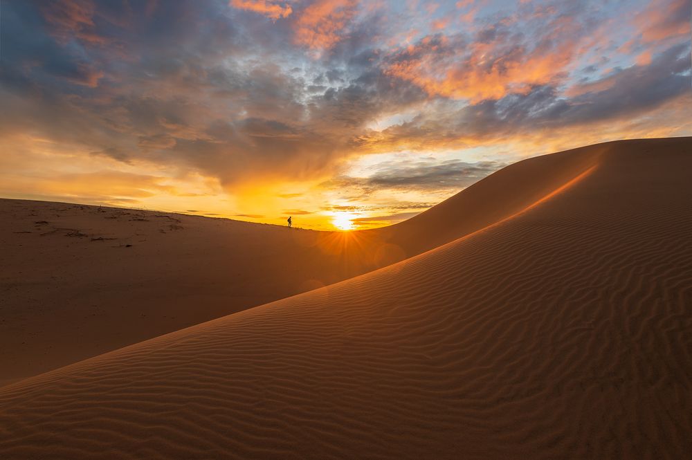 Through the white sand region