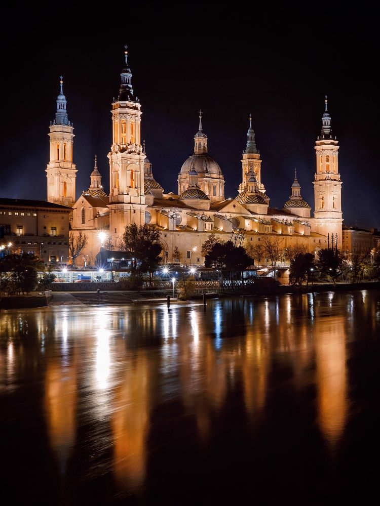 Photograph by Henri Fitriadi