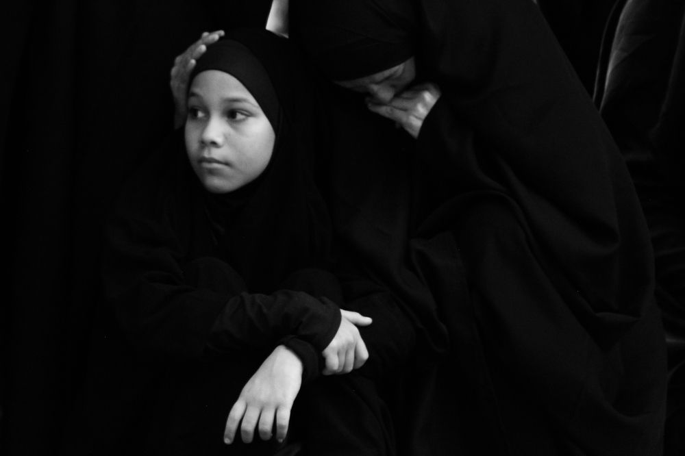 WOMAN, For the Love of Al Husain (P)