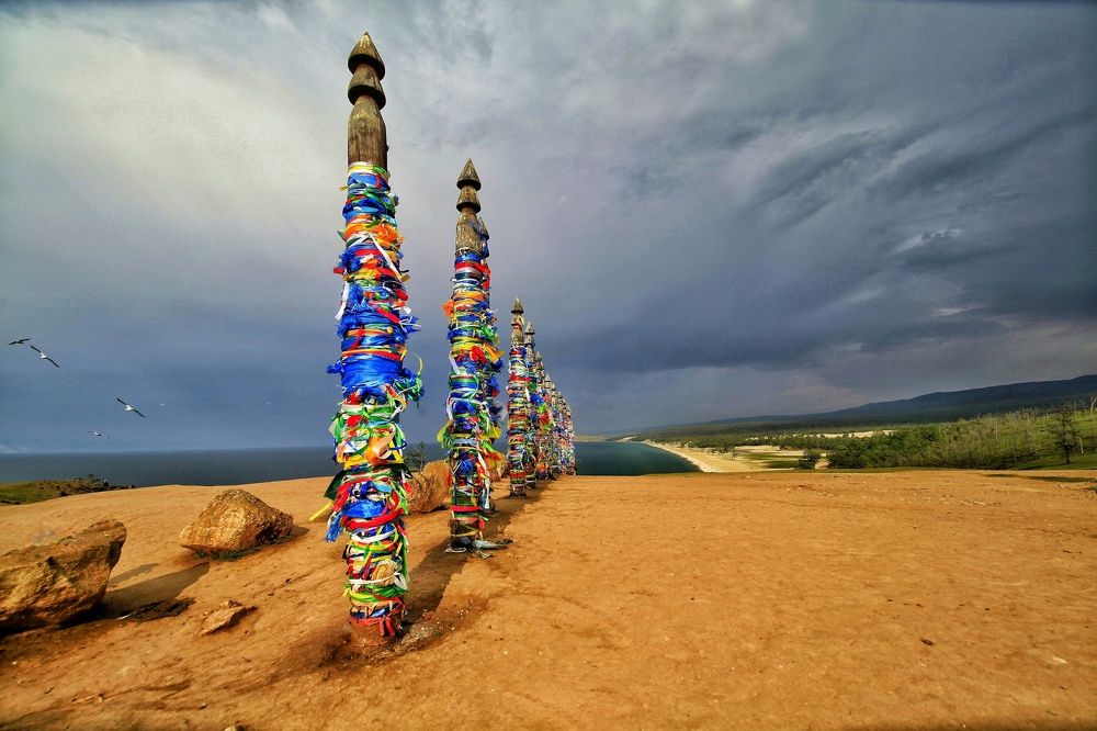 Мыс Бурхан, озеро Байкал