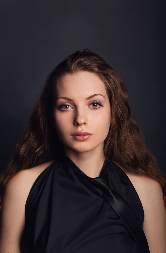 Актриса Валерия