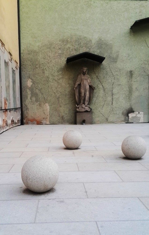 Photograph by Maria Zagagul