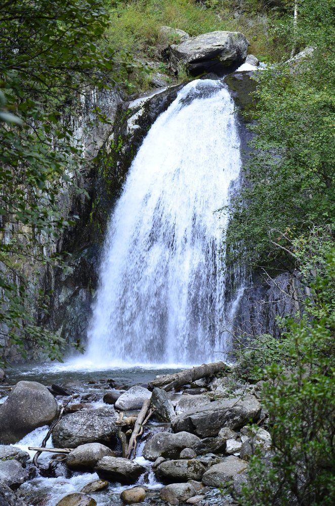 Водопад Корбу