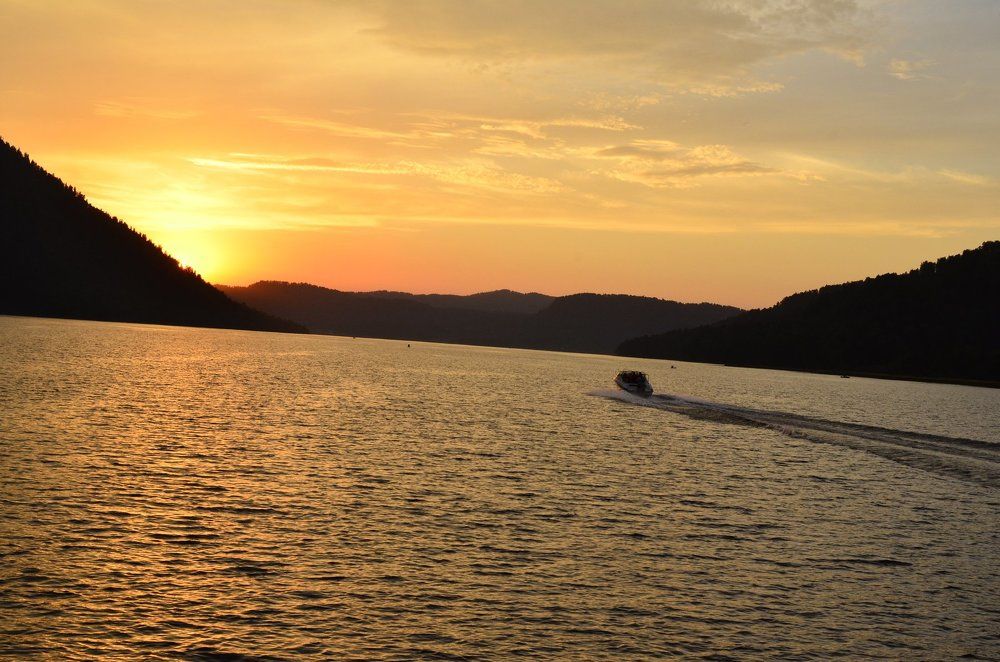 Закат, озеро Телецкое.