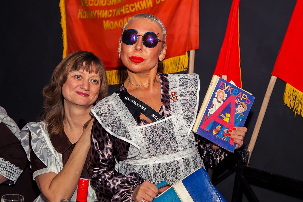 Первоклассницы.