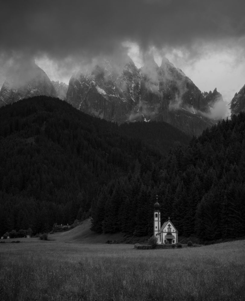 Photograph by Alain Veldin