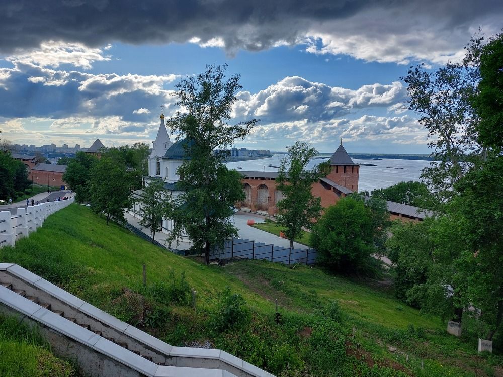 Фотография автора Михаил Мазлоев