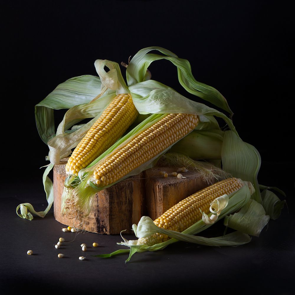 С кукурузой,