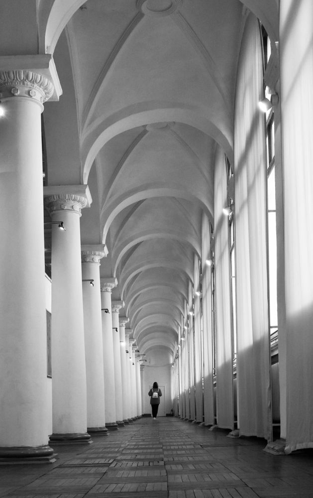 Что в конце галереи?