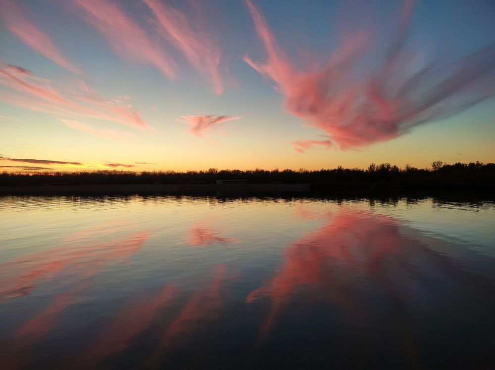 Photograph by Vladimir Bakulin