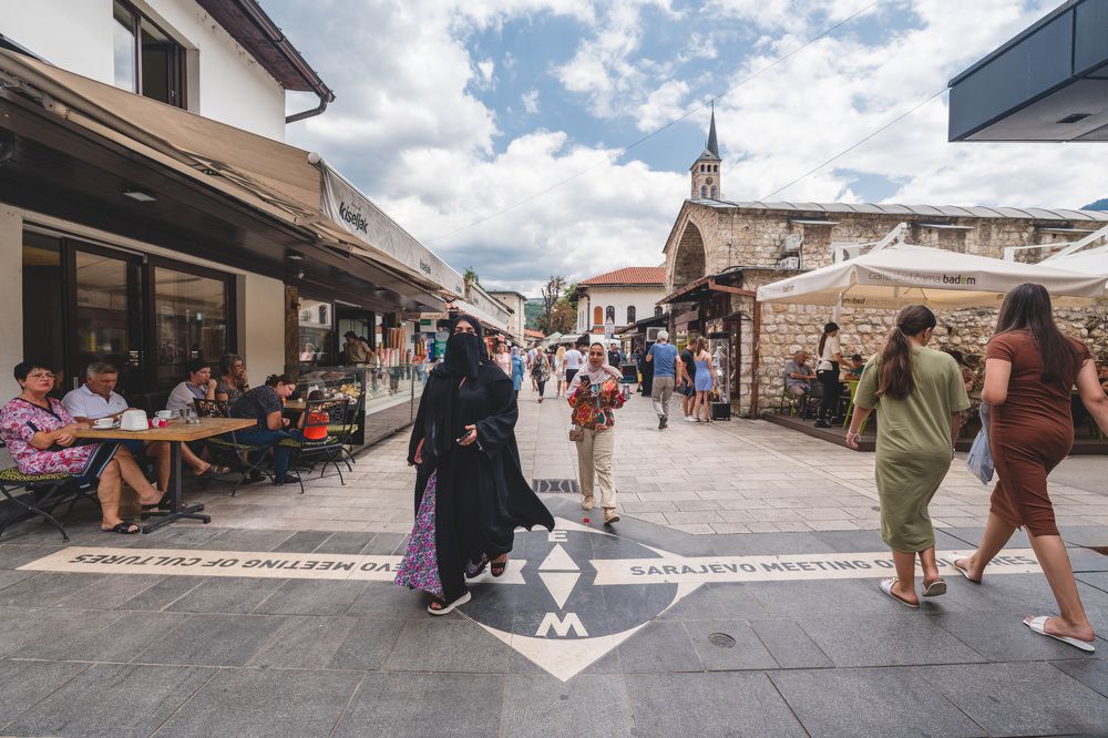 Photograph by Milan Ljubisavljevic