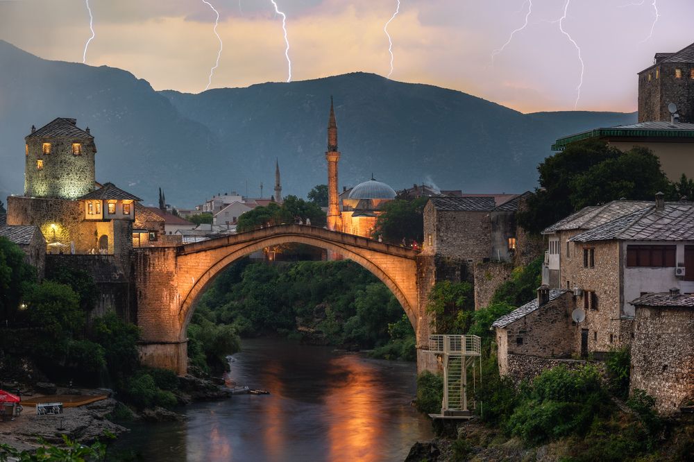 Photograph by Milan Ljubisavljevic