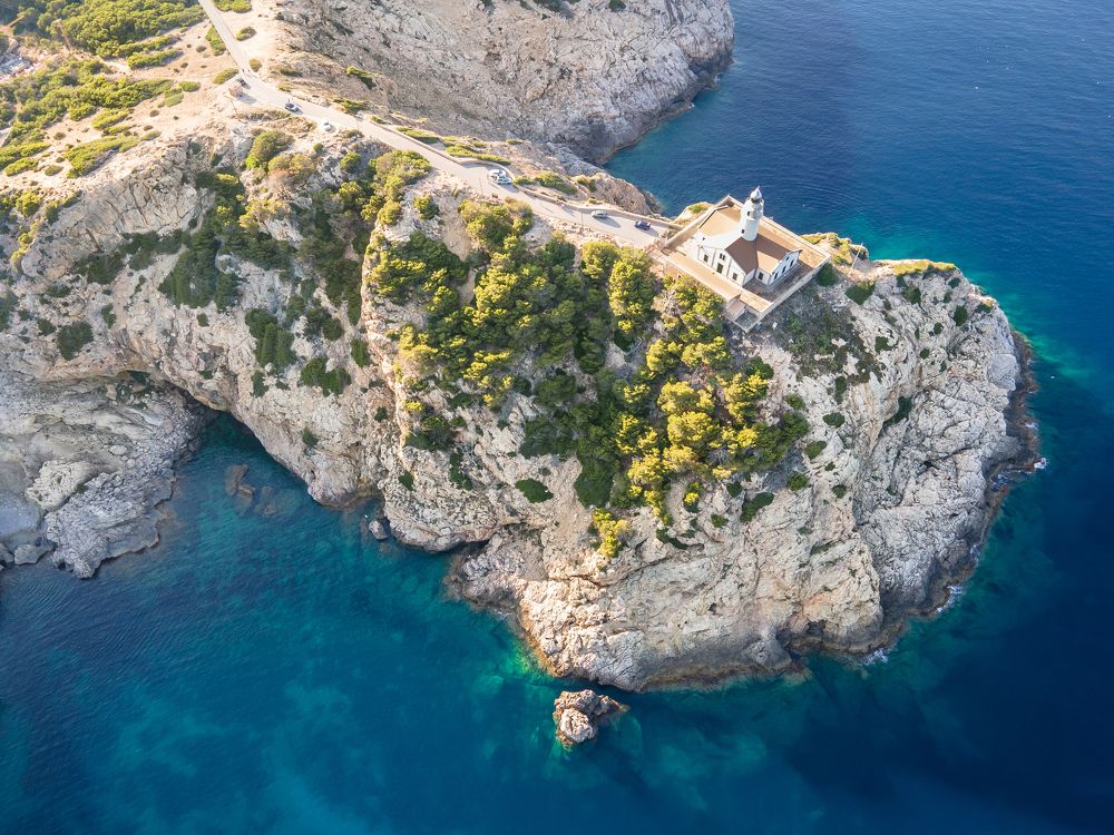 Photograph by Kuba Błaszczok