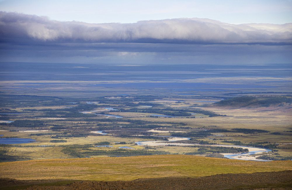 Там, где встречаются горы и тундра