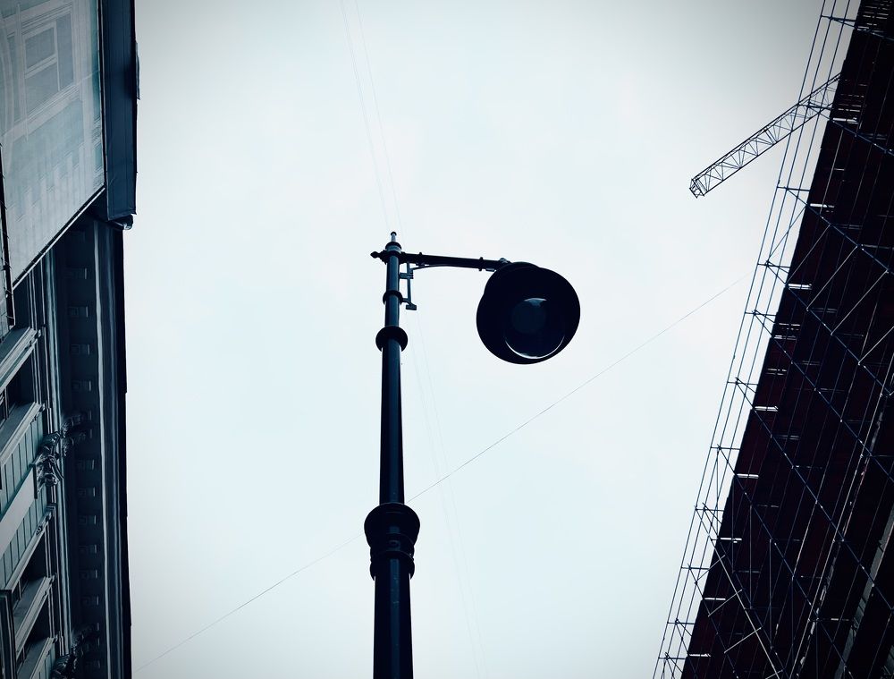 День, улица, фонарь