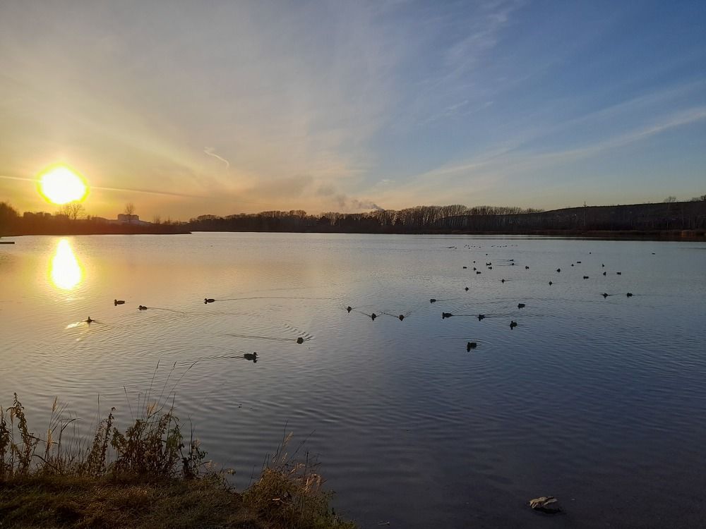 Осень. Озеро Красное.