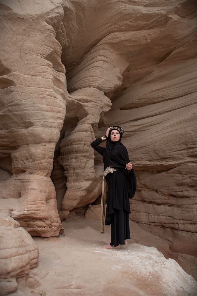 Photograph by Alexandre Dpari