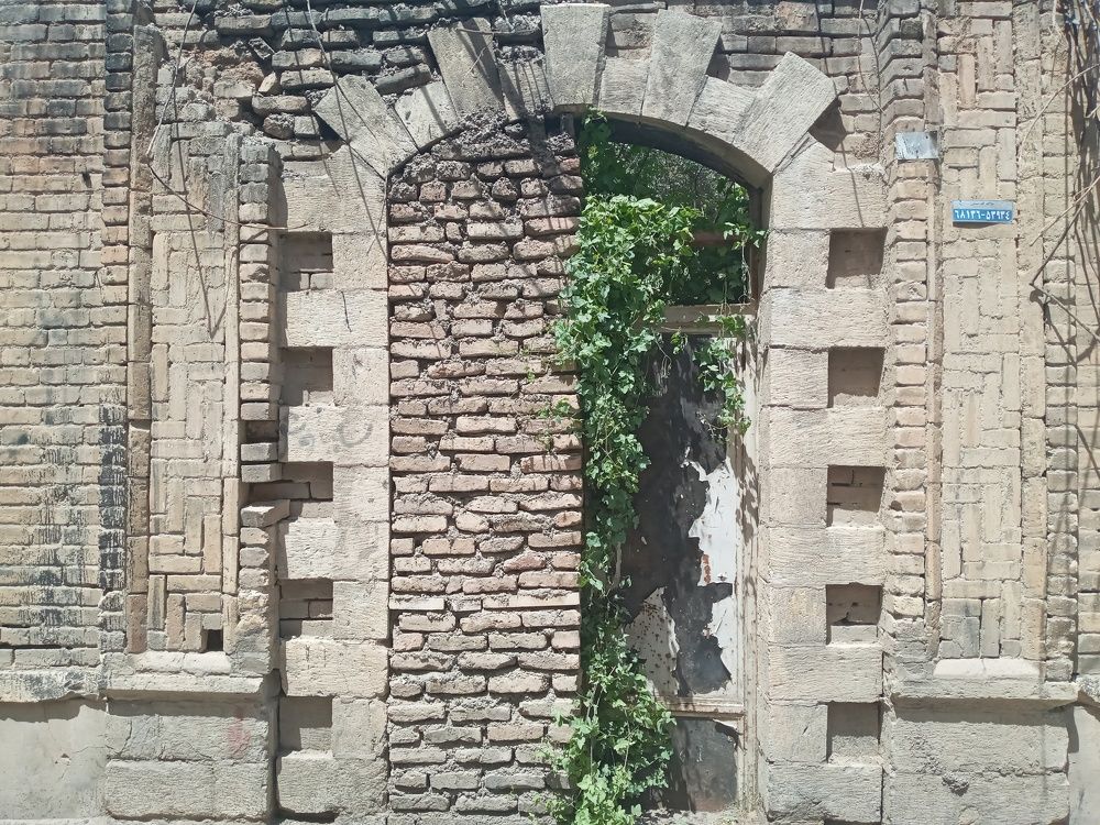 Photograph by Rahim Rahimi