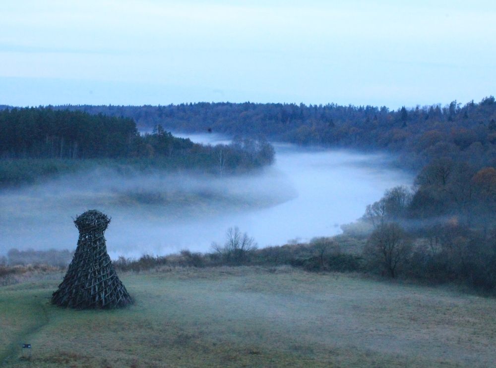 Nikola-Lenivets' lighthouse