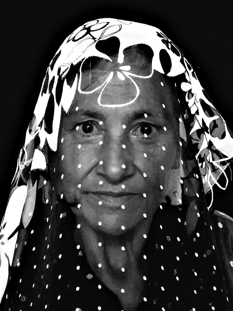 Photograph by Régis Santos