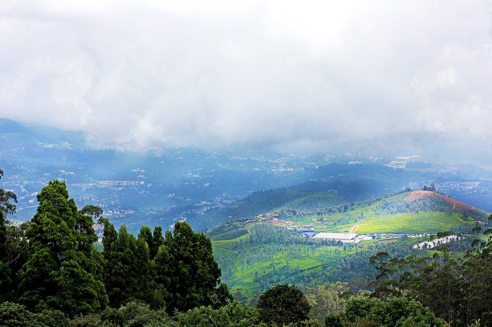 A Fine Morning, Clouded Mountains