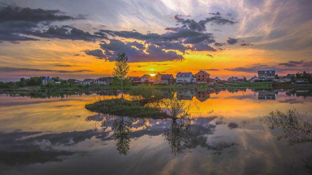 Photograph by Denis Romanov