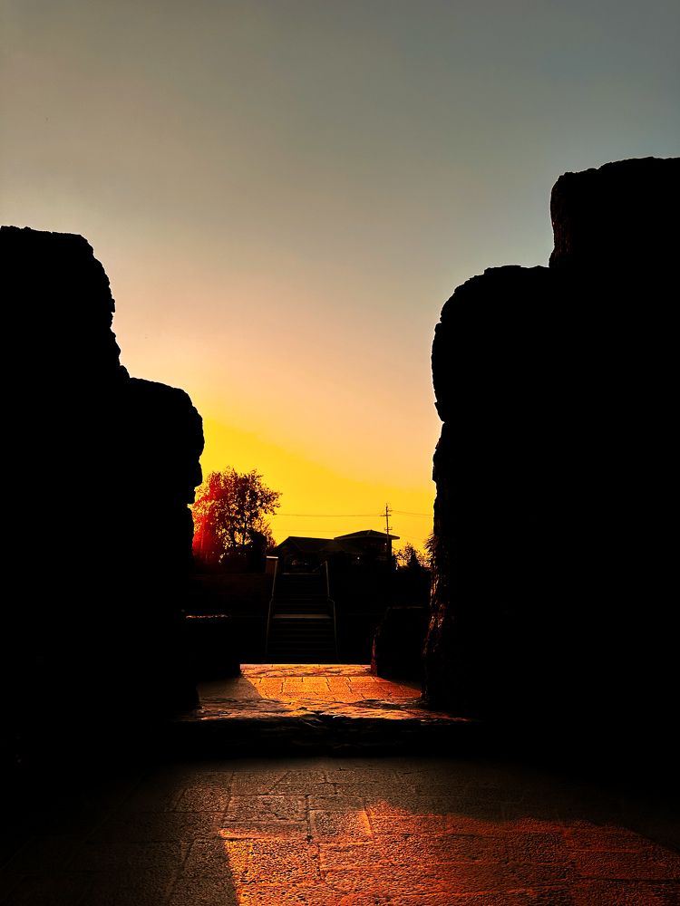 Photograph by Abdul Raouf Dar