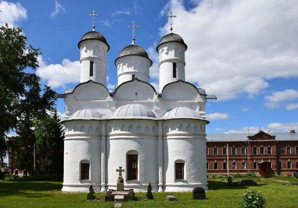 Photograph by Galina Leskova