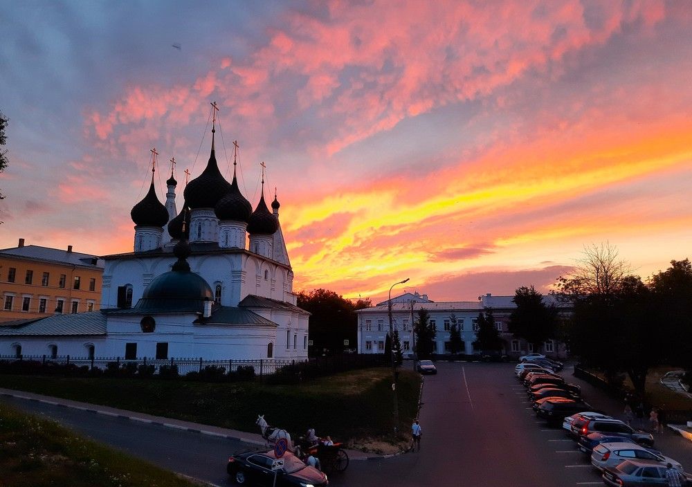 Фотография автора Елена Пикатова