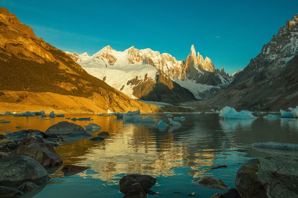 Cerro Torre Lagoon