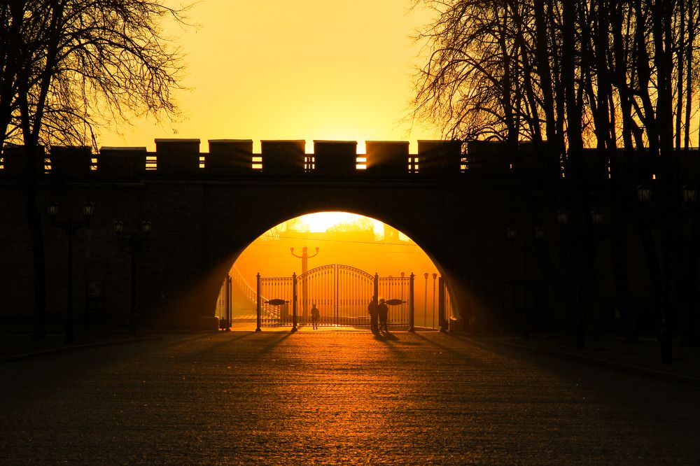 Рассвет над Новгородским Кремлём.