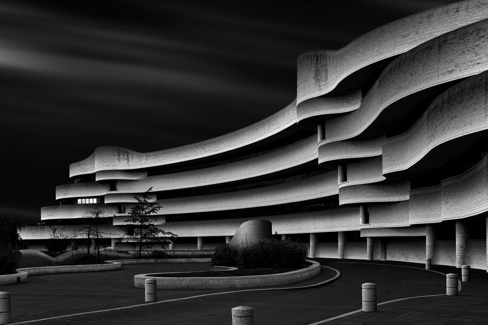 Photograph by Zhenhuan Zhou