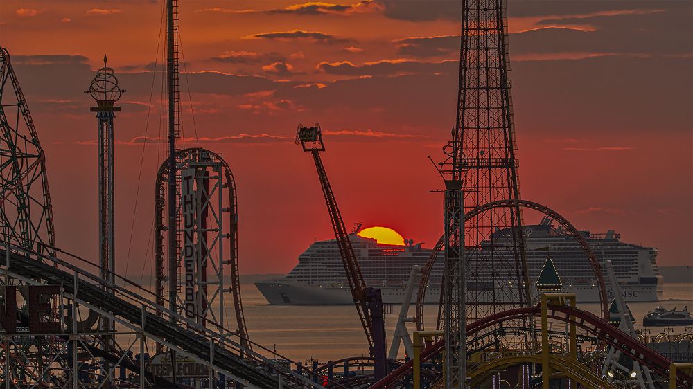 над заливом Лоуэра.