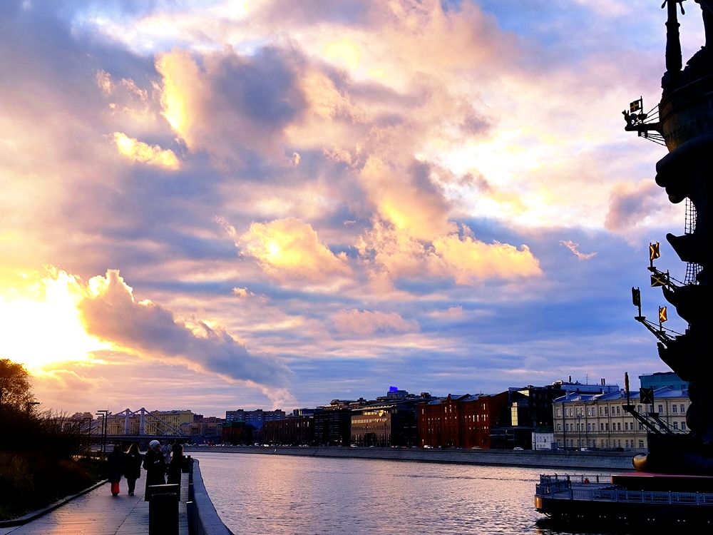 Through the eyes of Peter