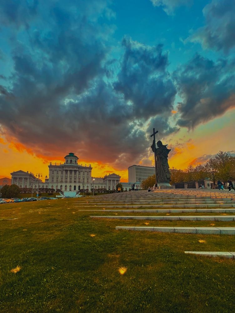 Photograph by Shu r1ck