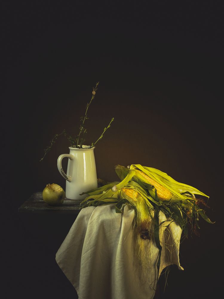 Натюрморт с кукурузой