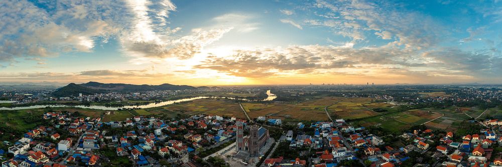 Photograph by Nguyễn Đức Huấn