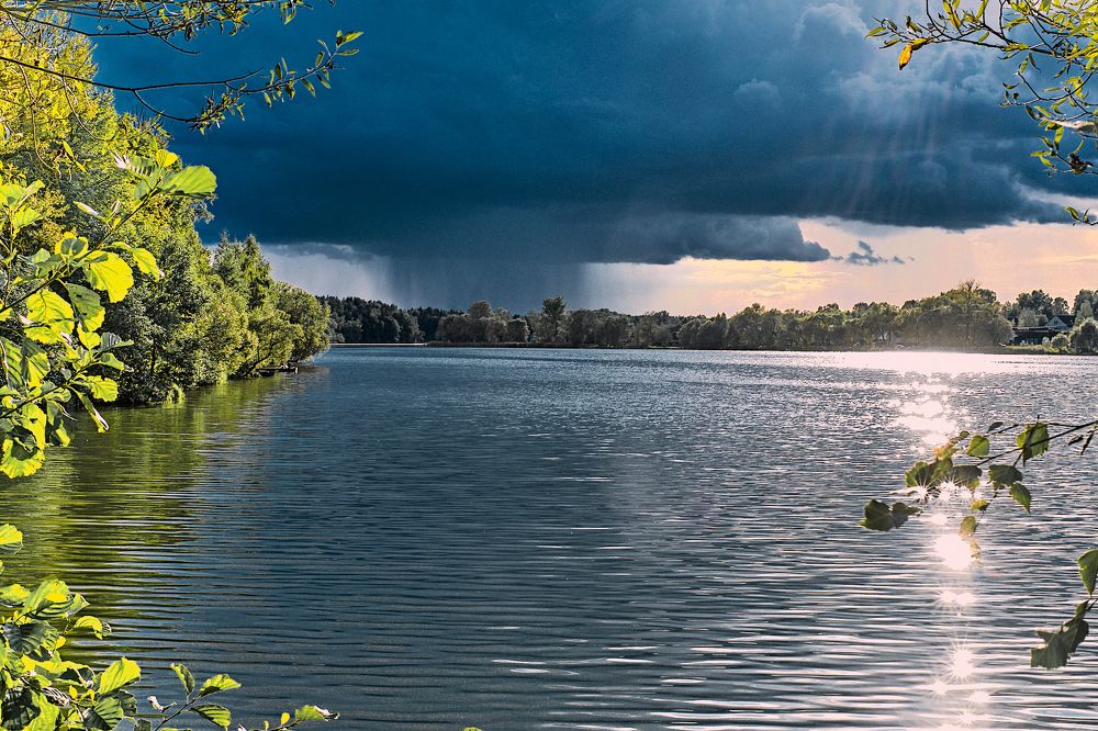 Небо волнуется раз...