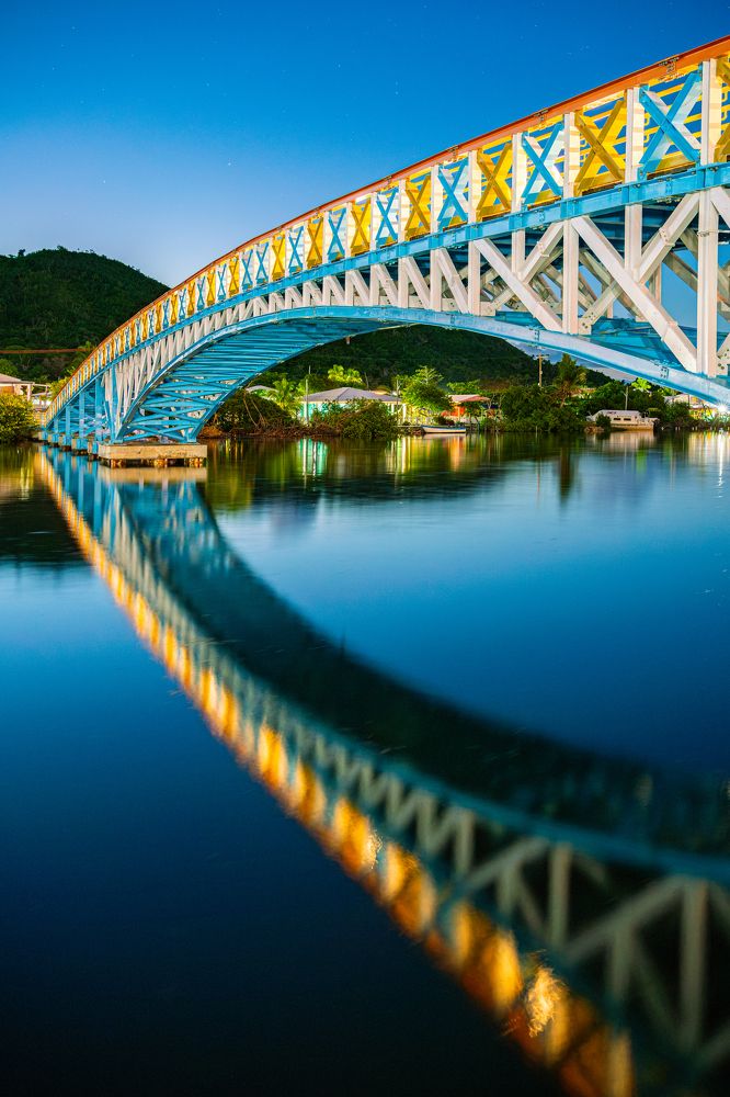 Фотография автора David Vargas