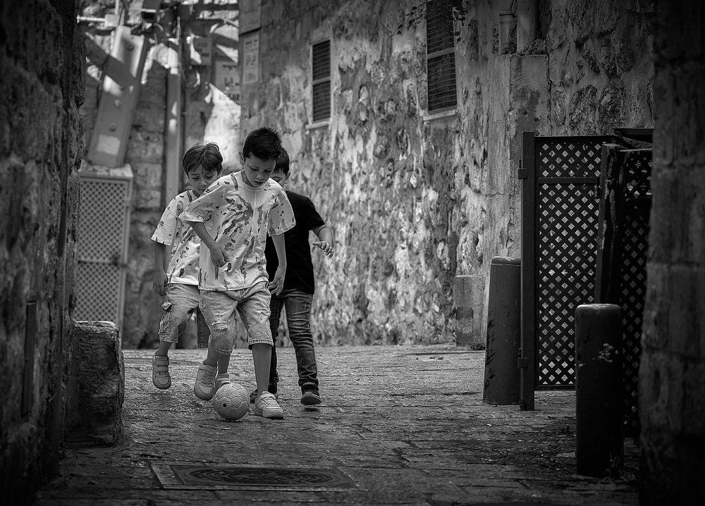 Photograph by Boris Bekelman