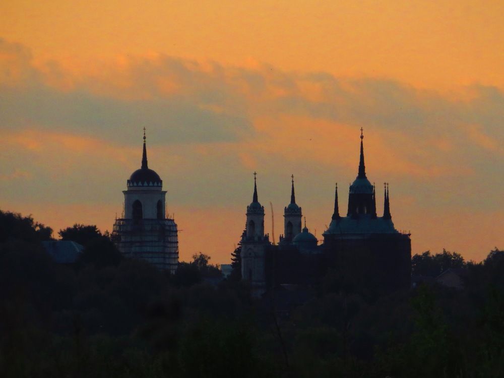 Храм на закате