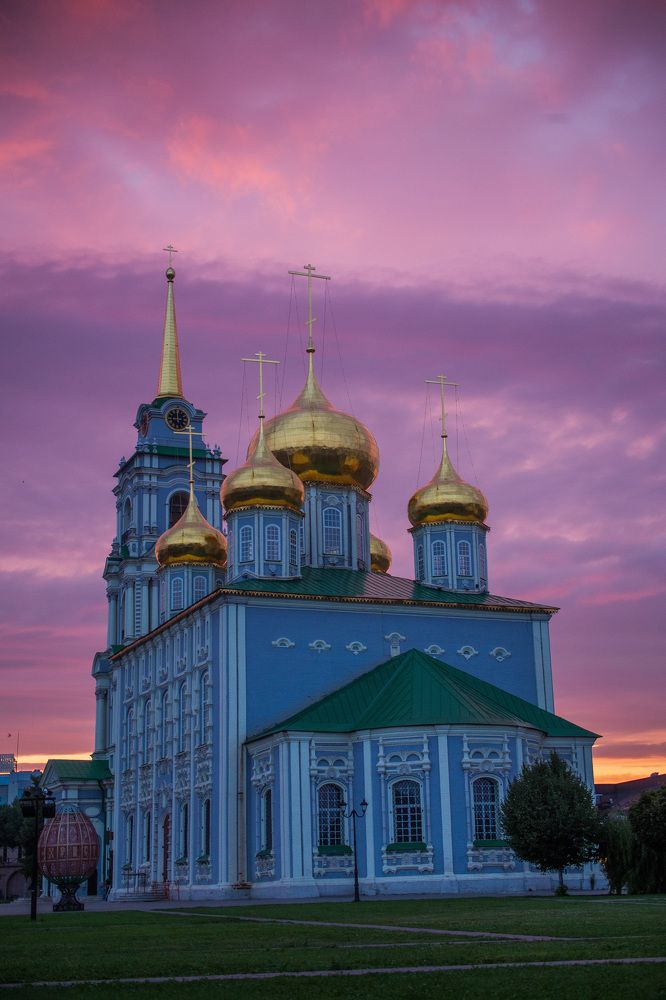 Photograph by Sodomelle Flavian