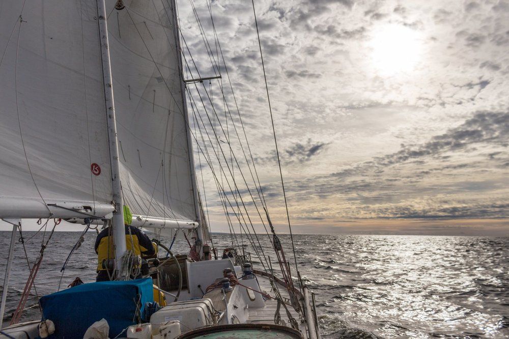 Под парусами яхты "Апостол Андрей"